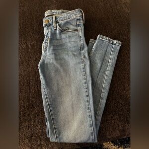 medium wash high rise super skinny jeans
